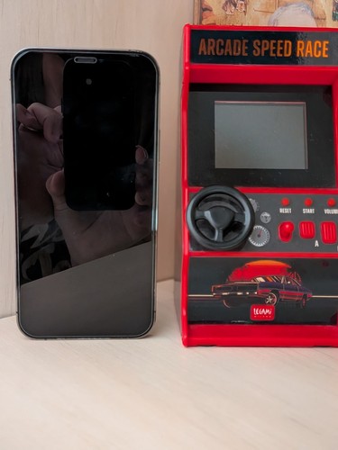 Apple iphone pro smartphone - apple,